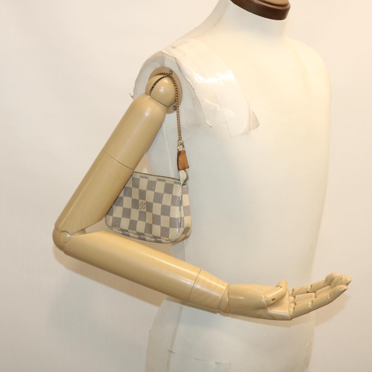 LOUIS VUITTON Damier Azur Mini Pochette Accessoires Pouch N58010 LV hs1088