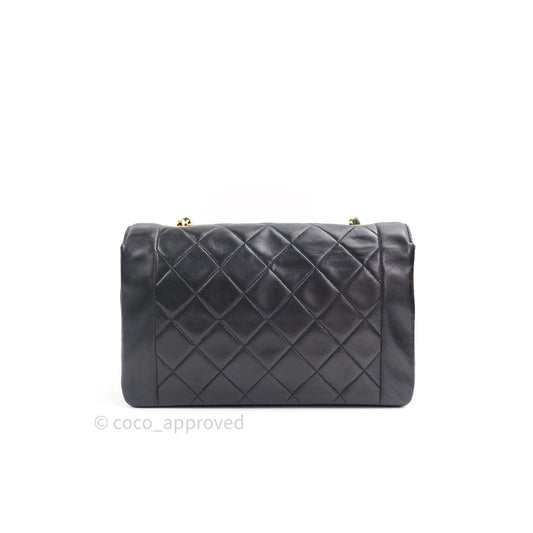 Chanel Black Quilted Lambskin Medium Vintage Classic Diana Flap Bag
