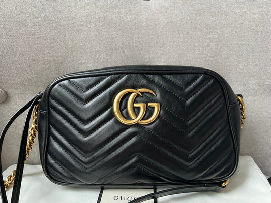 Luxury Gucci GG Black Marmont Small Shoulder Bag