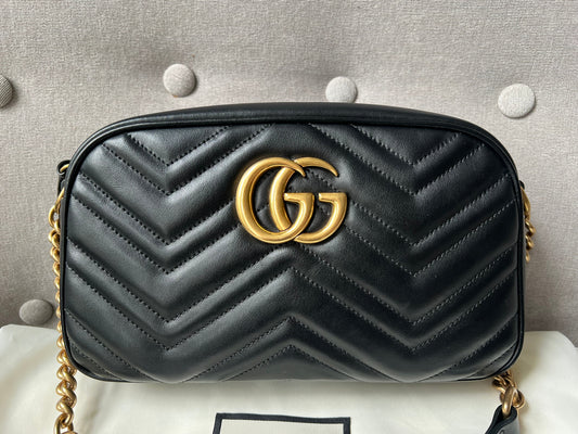 Luxury Gucci GG Black Marmont Small Shoulder Bag