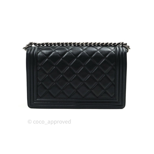 Chanel Quilted Boy New Medium Black Calfskin Ruthenium Hardware