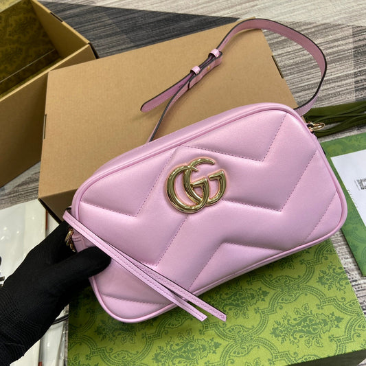 Luxury Gucci GG MARMONT 24 SMALL MATELASSÉ SHOULDER BAG LIGTH PINK CALFSKIN