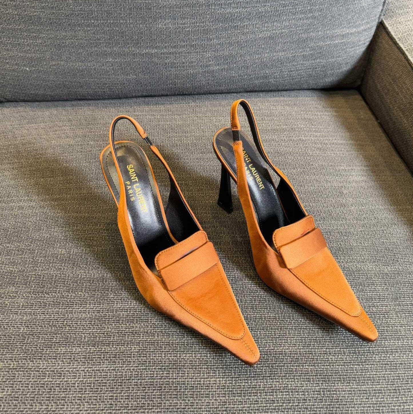Luxury Saint Laurent POINTED-TOE SLINGBACK PUMPS IN TANGELO ORANGE SILK