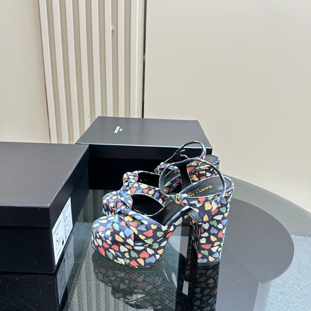 Luxury Saint Laurent BIANCA PLATFORM SANDALS IN COLORFUL HEARTS PRINT VELVET