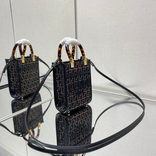 Luxury FendiMINI SUNSHINE 18 IN BROWN RAFFIA AND BLACK WOOL CALFSKIN TRIM