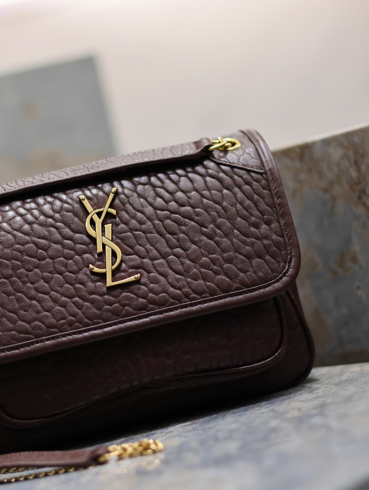 Luxury Saint Laurent JAMIE POCHON 38 IN ARMY GREEN LAMBSKIN GOLD HARDWARE