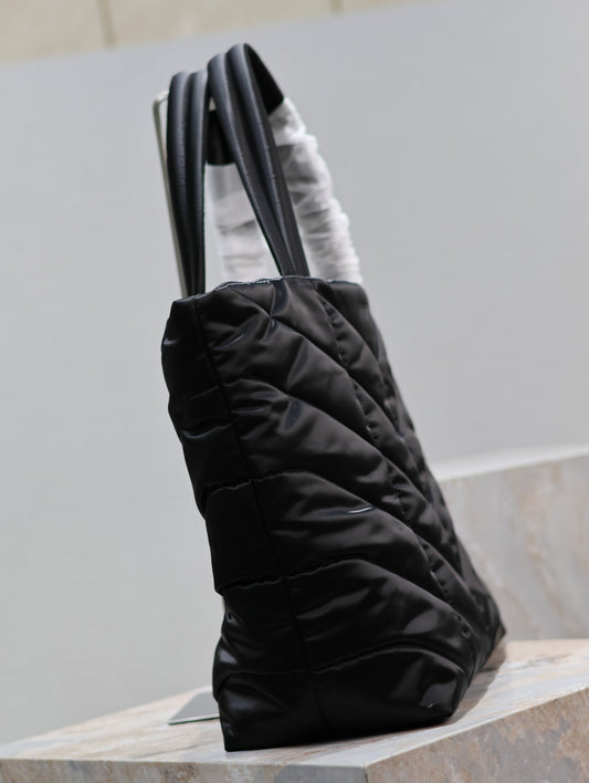 Luxury Saint Laurent PUFFER LARGE TOTE BAG 57 IN BLACK SILK