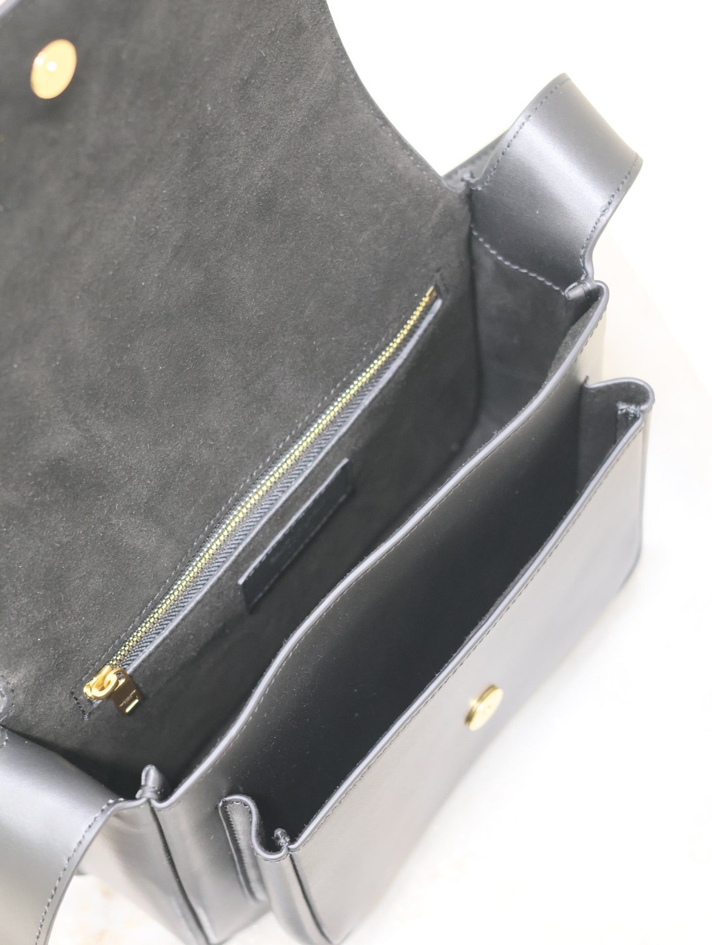 Luxury Saint Laurent NIKI BABY 22 IN BLACK CALFSKIN GOLD LOGO