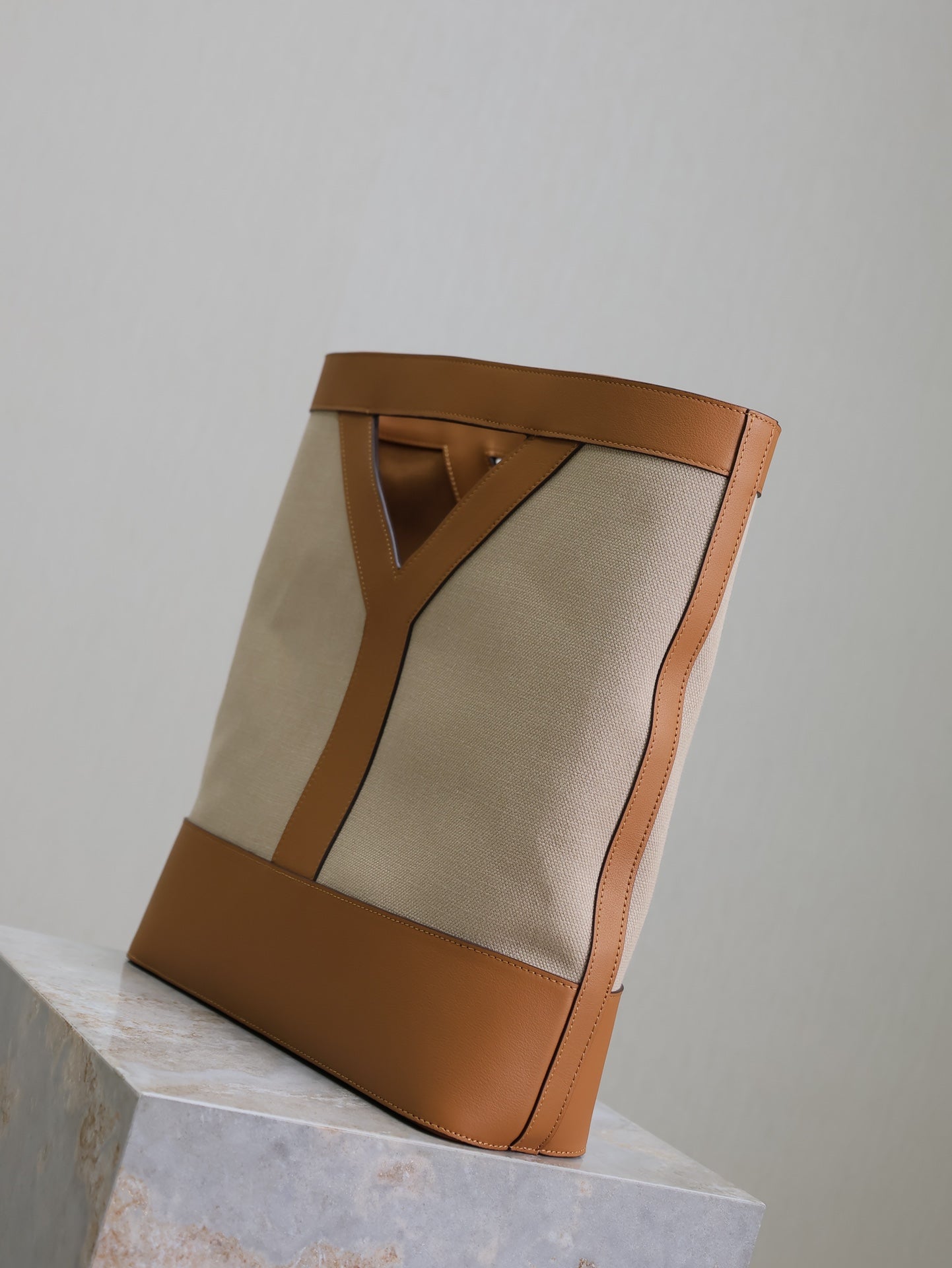 Luxury Saint Laurent HANDBAG 33 IN WHITE CANVAS AND BROWN CALFSKIN
