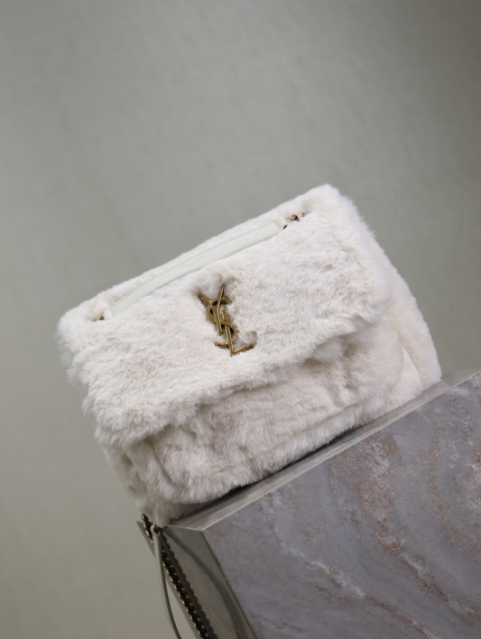 Luxury Saint Laurent NIKI MEDIUM 28 IN WHITE RABBIT FUR GOLD HARDWARE