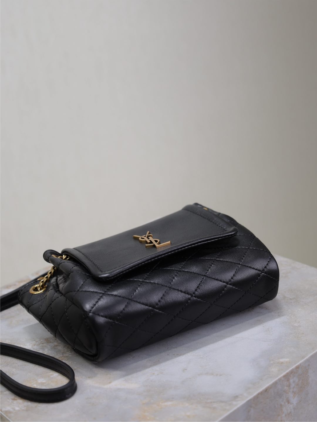 Luxury Saint Laurent MINI NOLITA BAG 18 IN BLACK LAMBSKIN COPPER HARDWARE