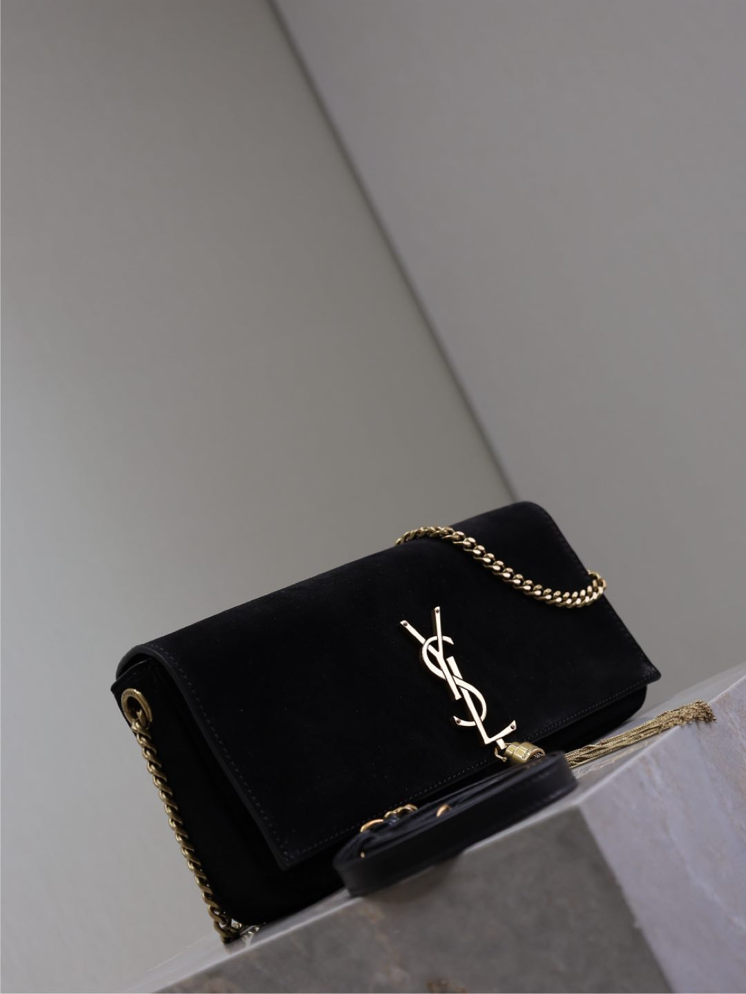 Luxury Saint Laurent KATE MEDIUM TASSEL 26 IN BLACK SUEDE COPPER HARDWARE