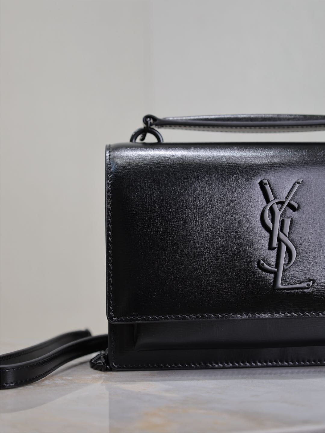 Luxury Saint Laurent SUNSET SMALL BAG 19 IN BLACK CALFSKIN BLACK HARDWARE