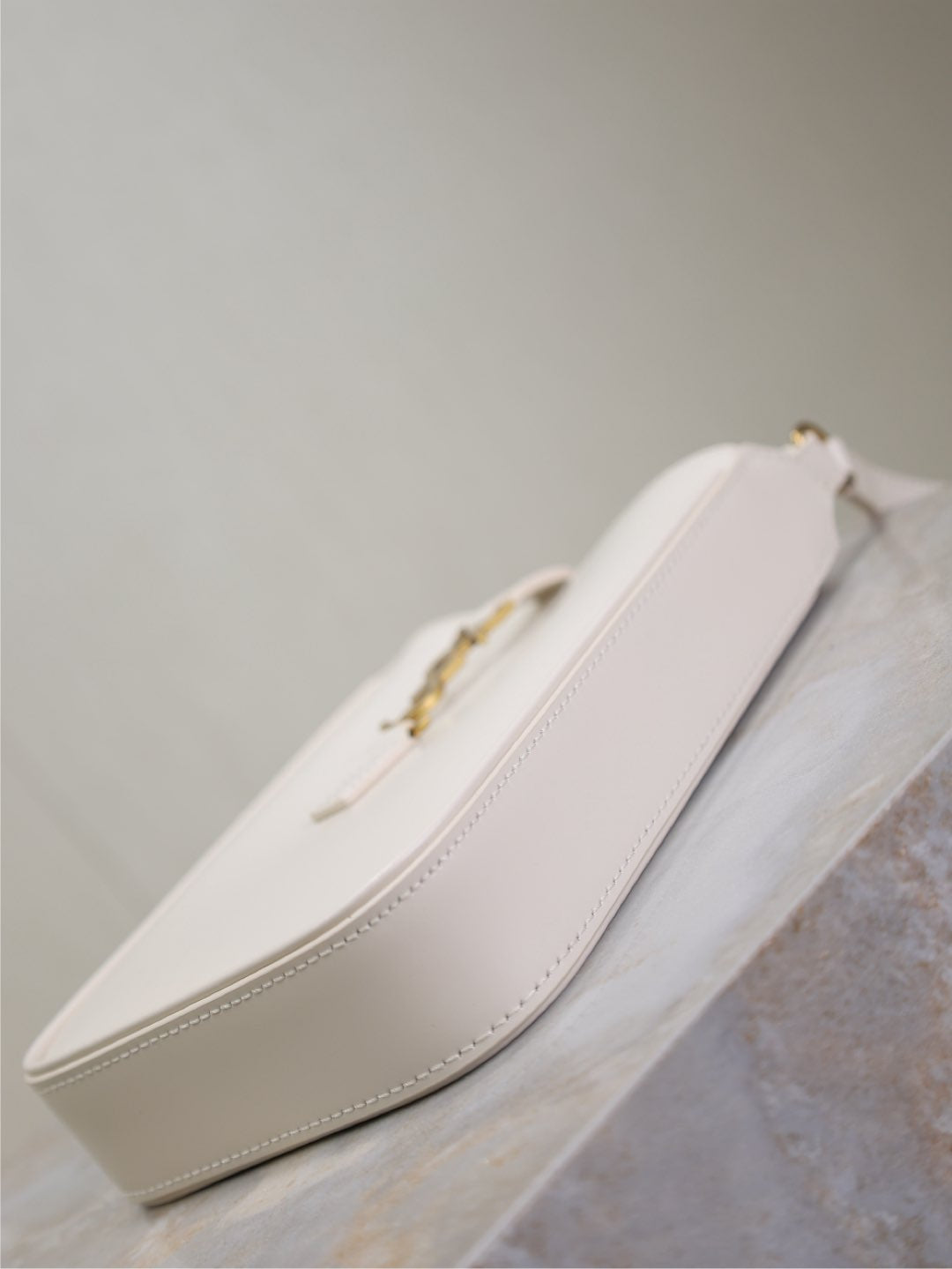 Luxury Saint Laurent LE 5 À 7 PHONE BAG 18 IN WHITE CALFSKIN