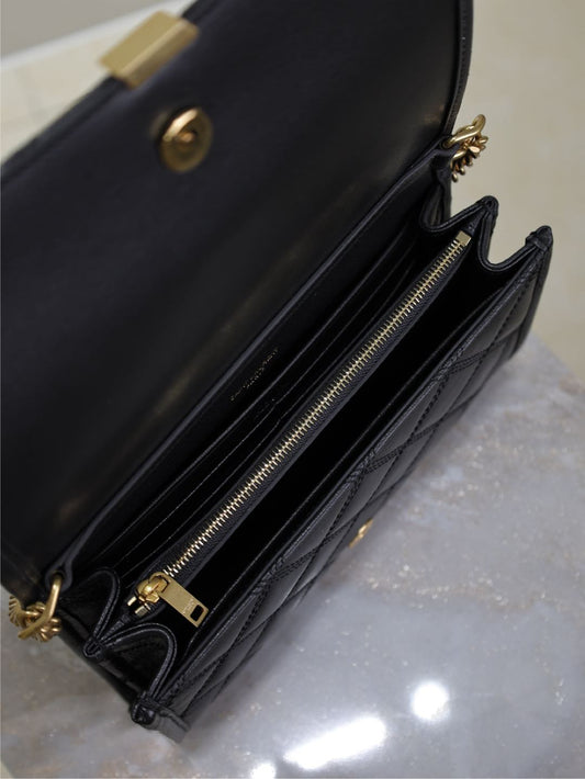 Luxury Saint Laurent BECKY 22 IN BLACK QUILTED LAMBSKIN GOLD HARDWARE