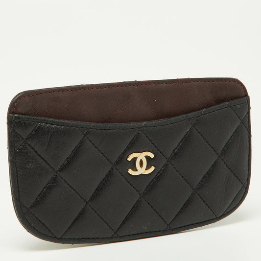 CHANEL Black Quilted Leather Card Holder