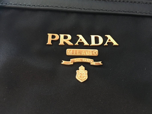 Luxury PradaTessuto Nylon Black Saffiano Medium Handbag Satchel