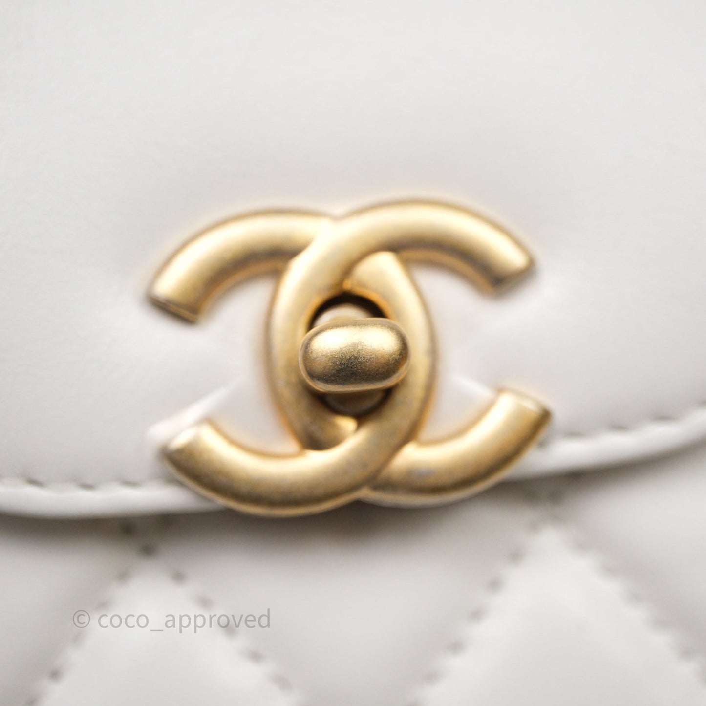 Chanel Kelly Bag Quilted White Lambskin Aged Gold Hardware
