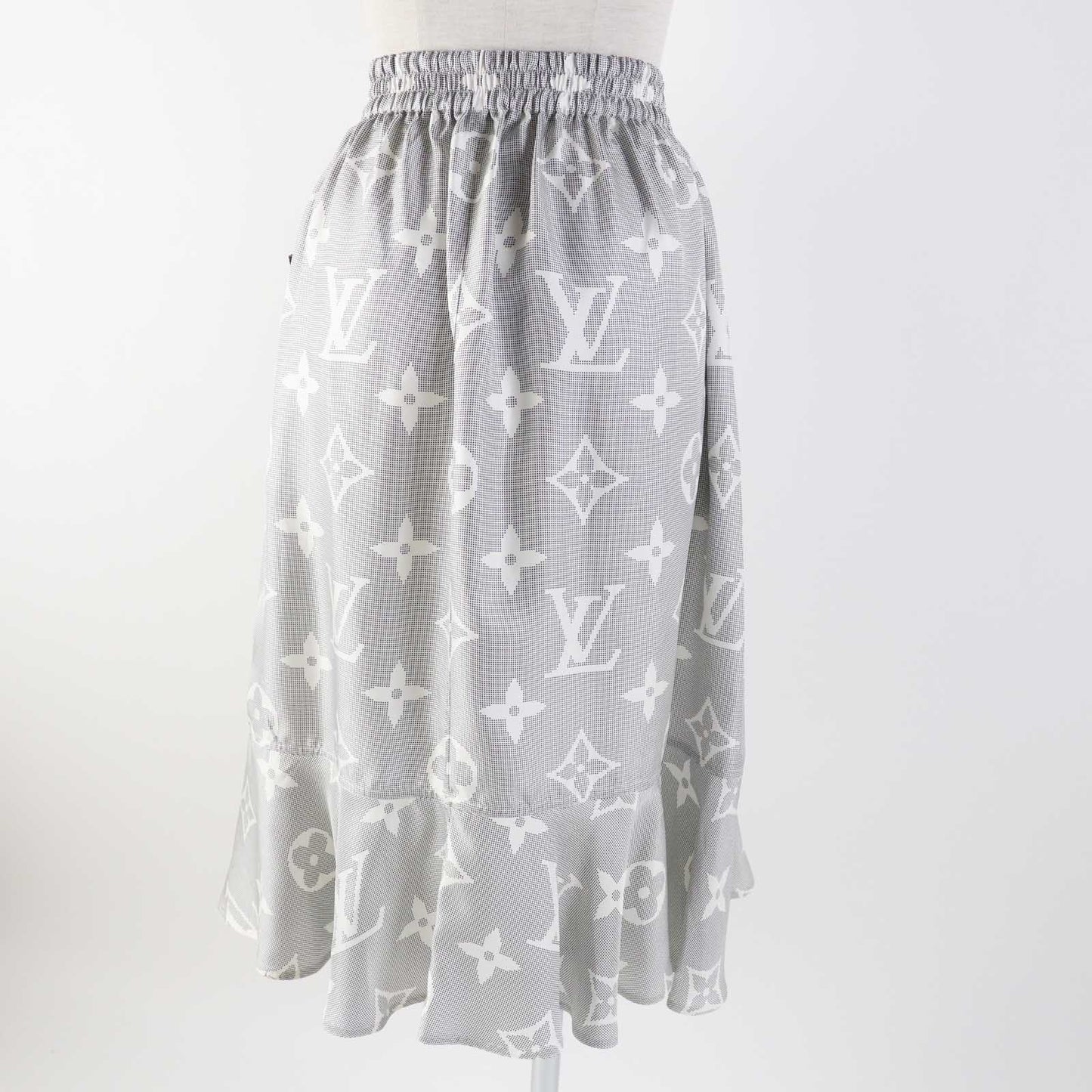LOUIS VUITTON skirt FOSK05 Outer: 100% silk, Lining: 100% silk, Part: 100% polyester Black White Women 38