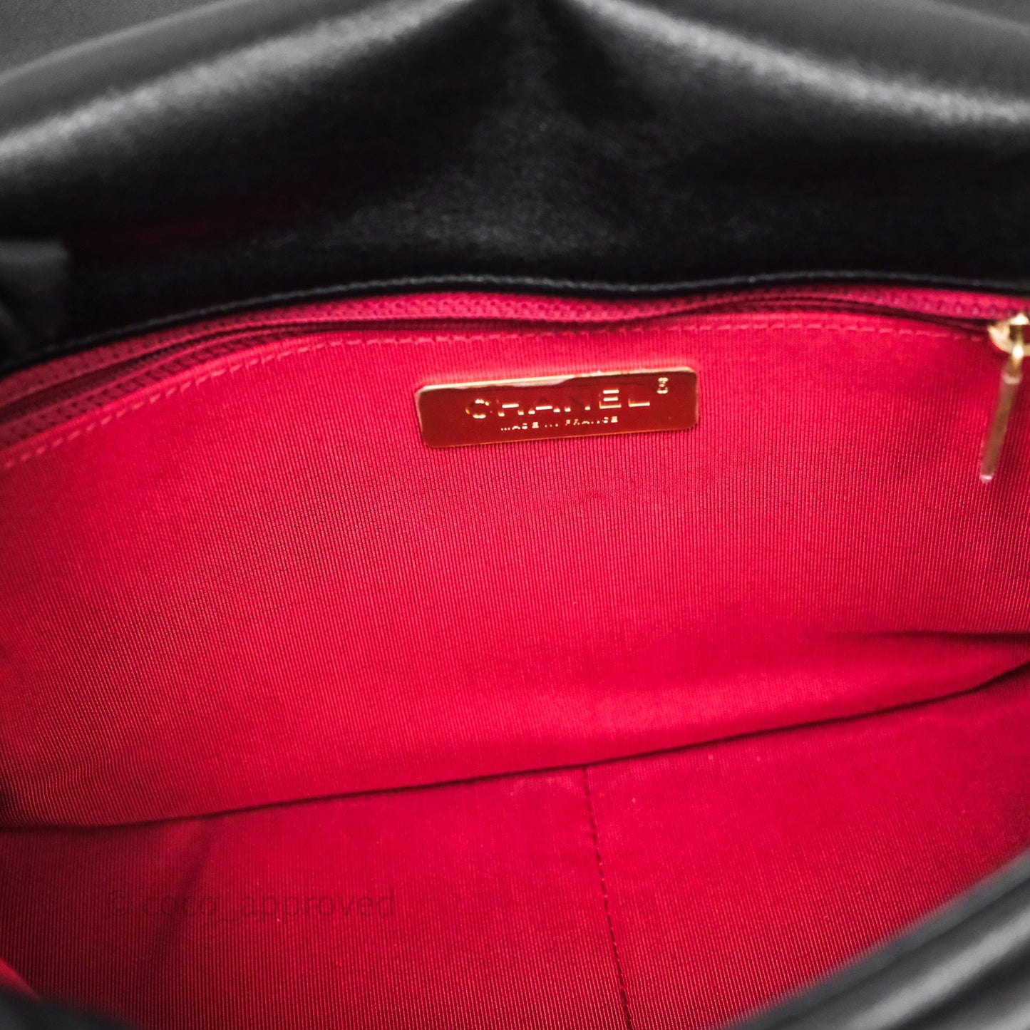 Chanel 19 Medium Black Mixed Hardware