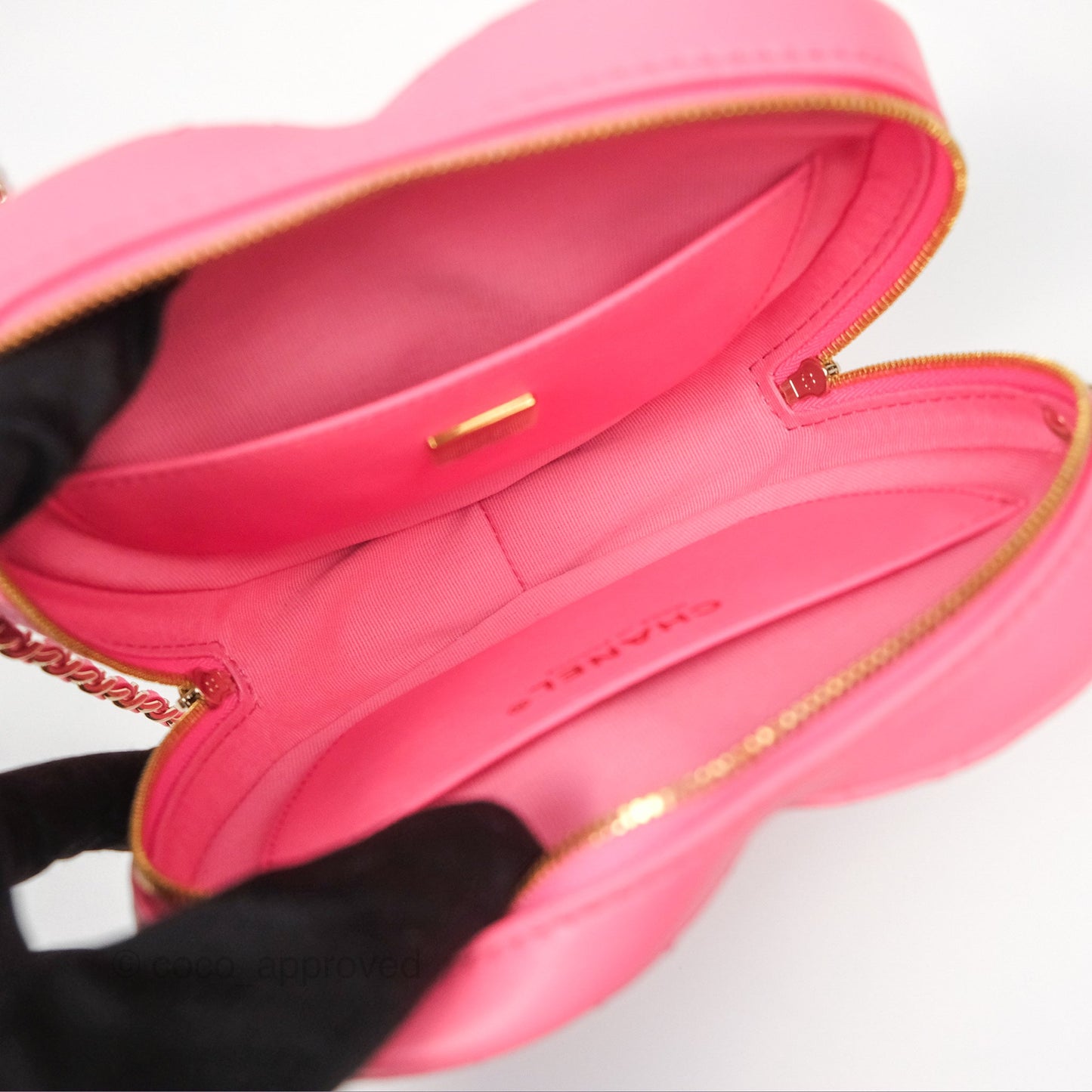 Chanel Large Heart Bag Pink Lambskin Gold Hardware 22S