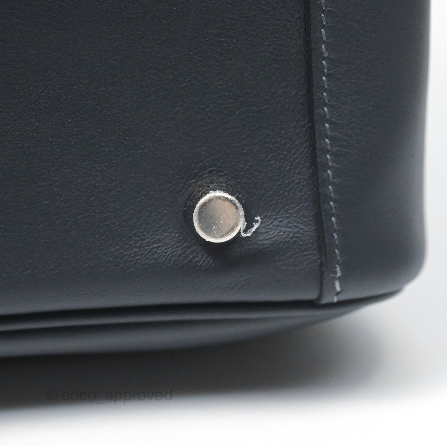 Hermès Lindy 26 Caban/Bleu Frida Swift Palladium Hardware