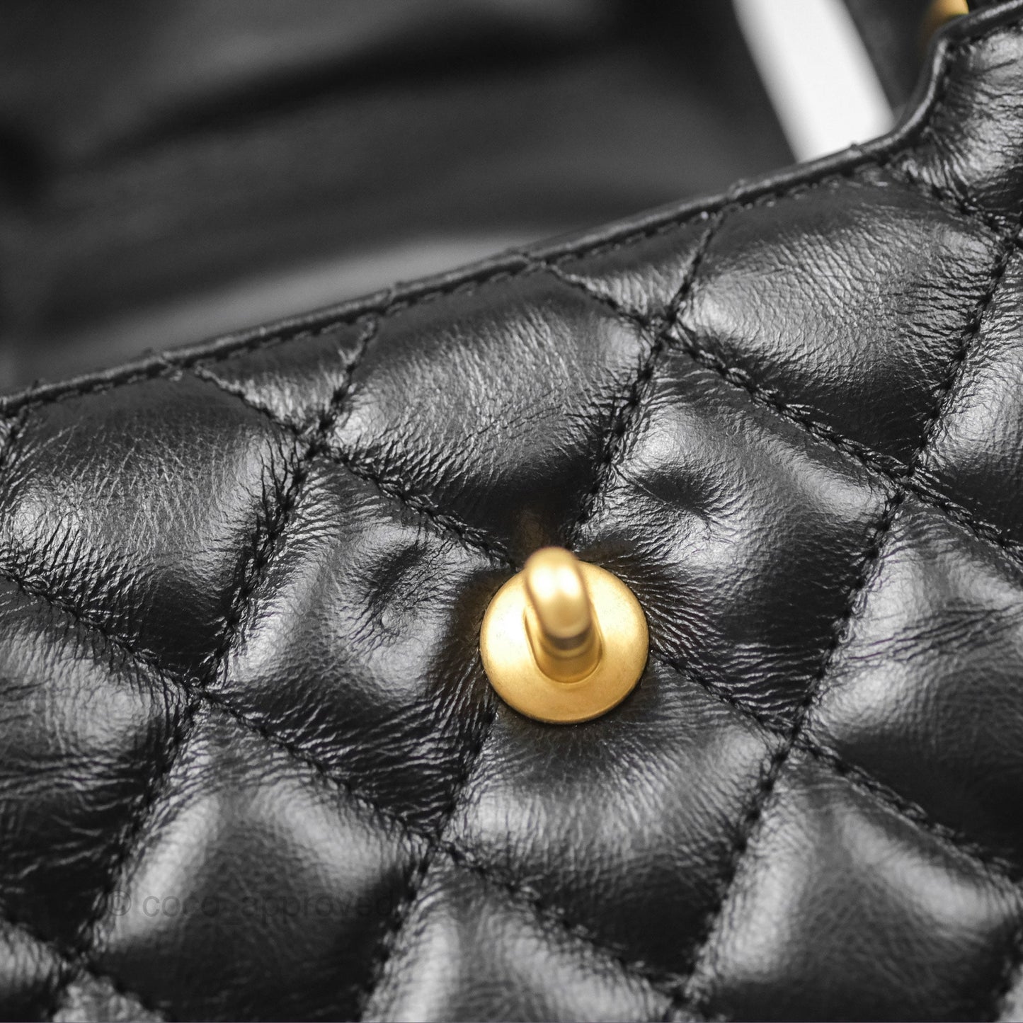 Chanel Kelly Bag Quilted Black Shiny Calfskin Aged Gold Hardware