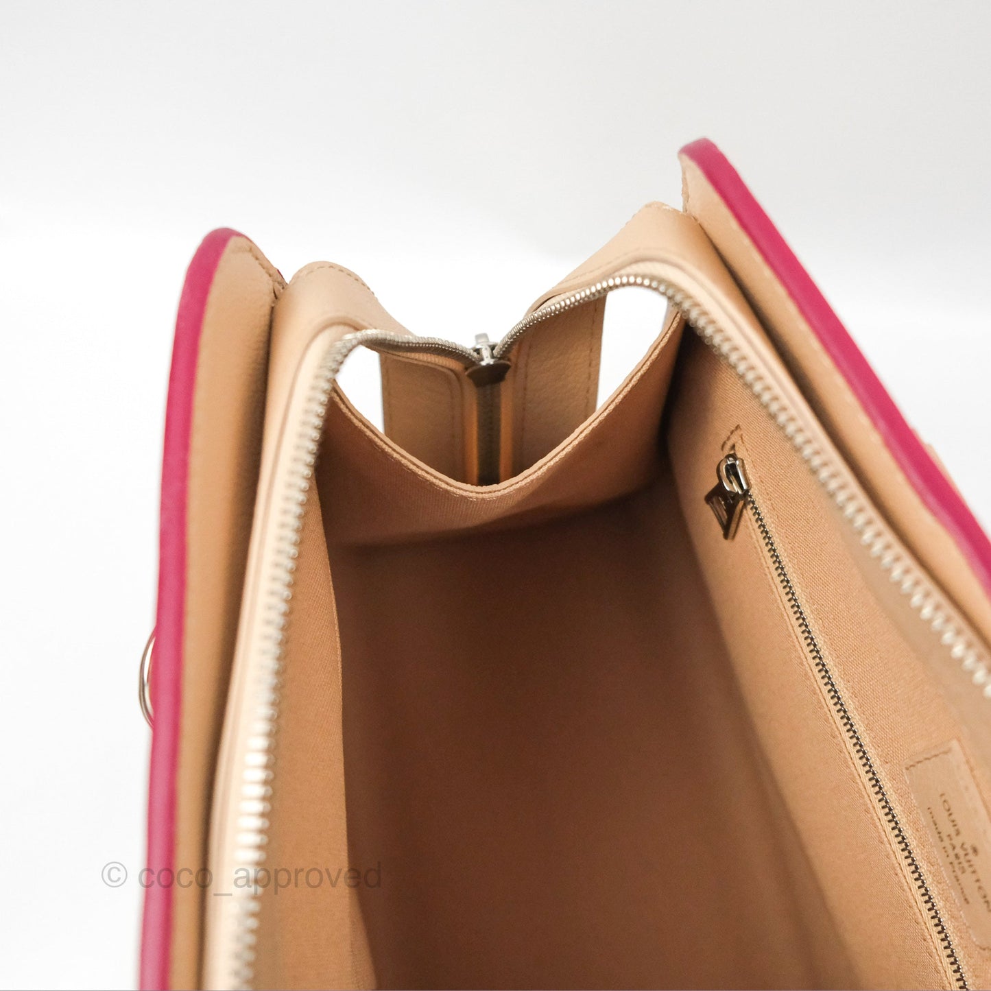 Louis Vuitton Vaneau MM Beige Epi