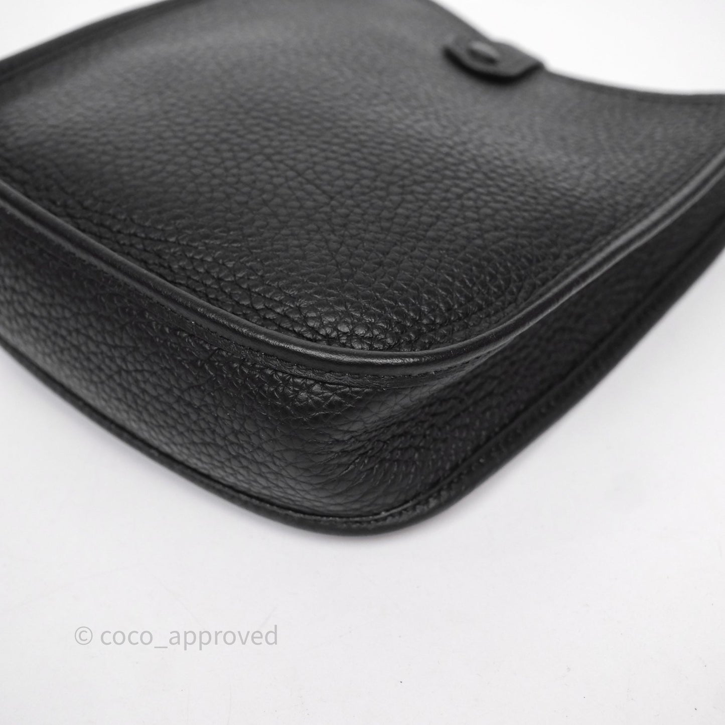 Hermès Mini Evelyne 16 Noir 89 Clemence Palladium Hardware