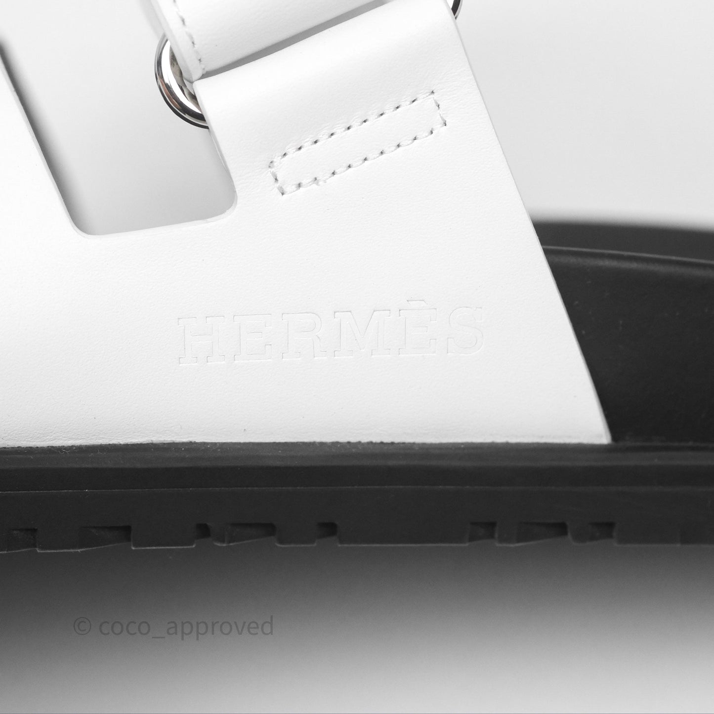 Hermès Chypre Sandal Calfskin Black/White Size 36