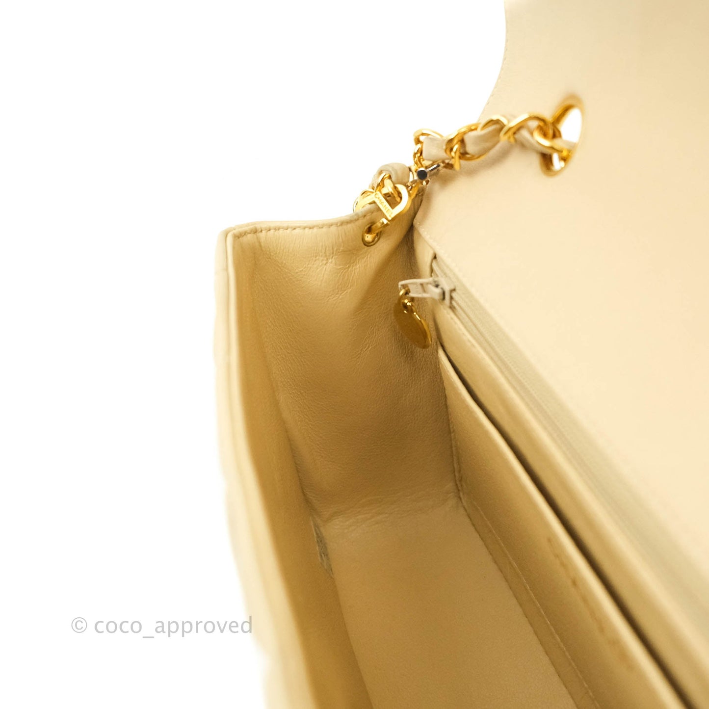 Chanel Vintage Small Quilted Classic Diana Flap Bag Beige Lambskin 24K Gold Hardware
