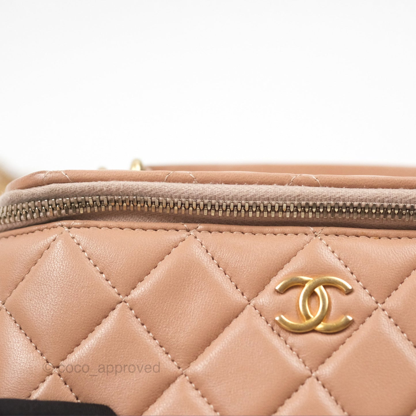 Chanel Vanity Rectangular Top Handle Beige Lambskin Aged Gold Hardware