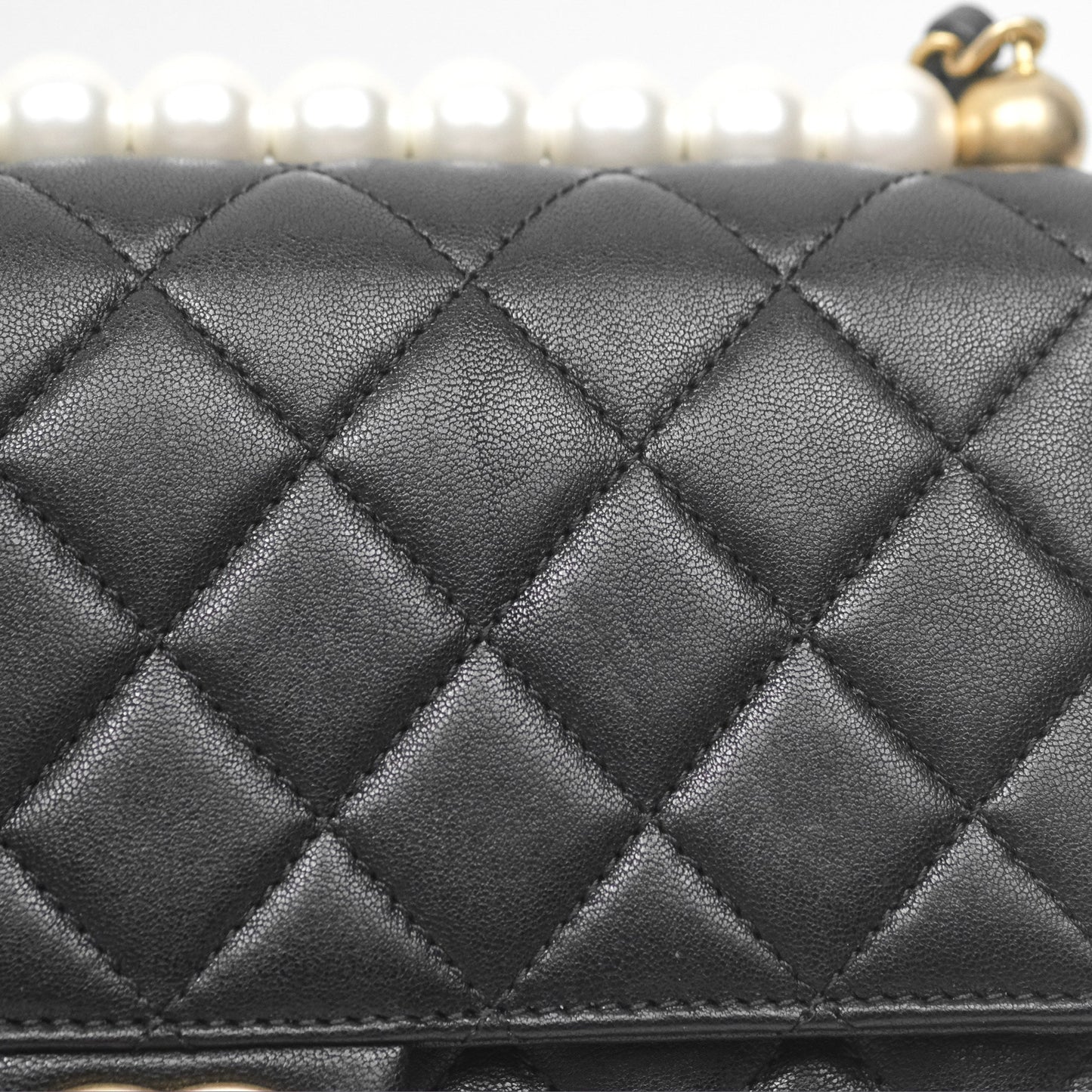Chanel Small Chic Pearls Flap Quilted Black Goatskin Aged Gold Hardware