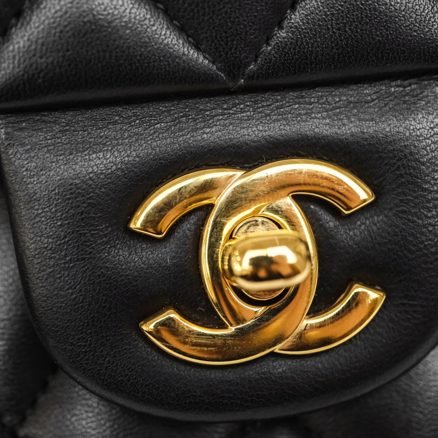 Chanel Quilted Classic M/L Medium Flap  Black Lambskin Gold Hardware