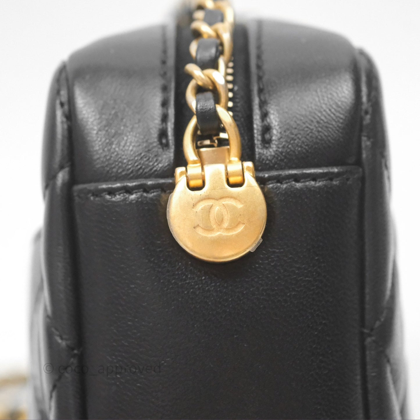 Chanel Quilted CC Pearl Crush Camera Case Black Lambskin Gold Hardware