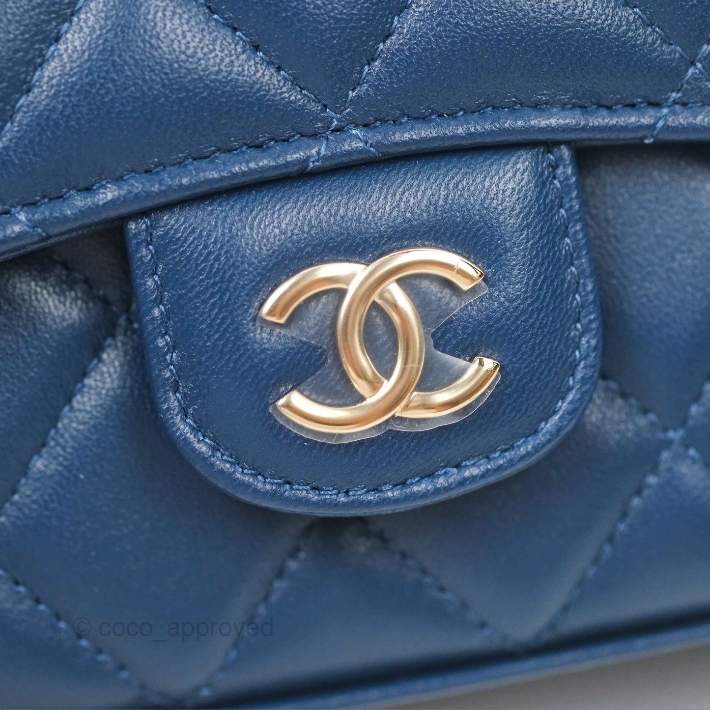 Chanel Mini Handle Clutch With Chain Navy Lambskin Gold Hardware