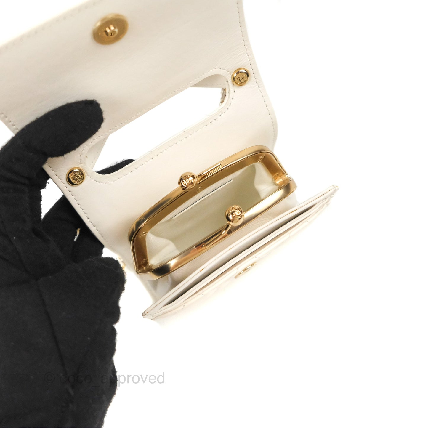 Chanel Coin Purse Clutch With Chain White Lambskin Gold Hardware