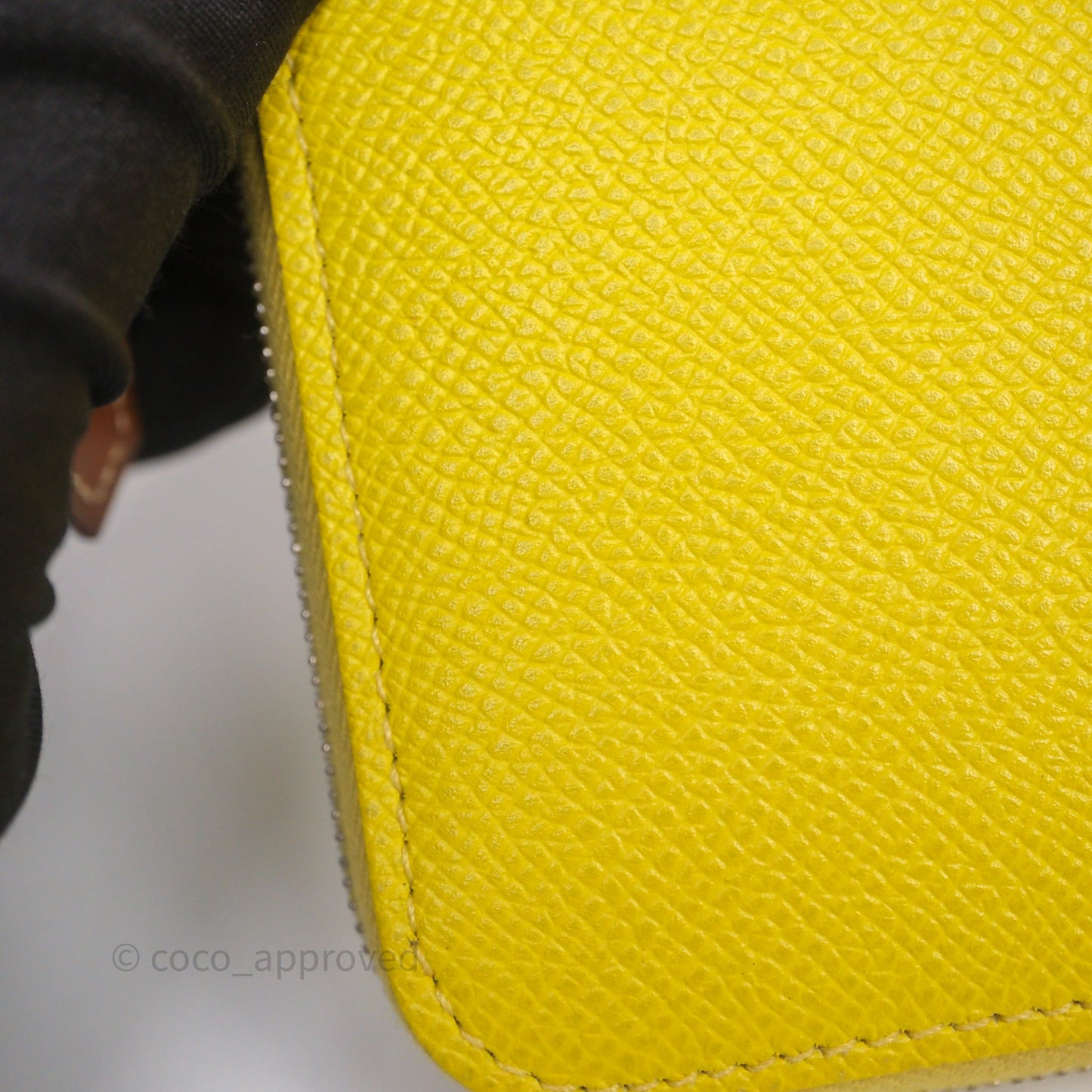 Hermès Silk In Compact Wallet Yellow Epsom