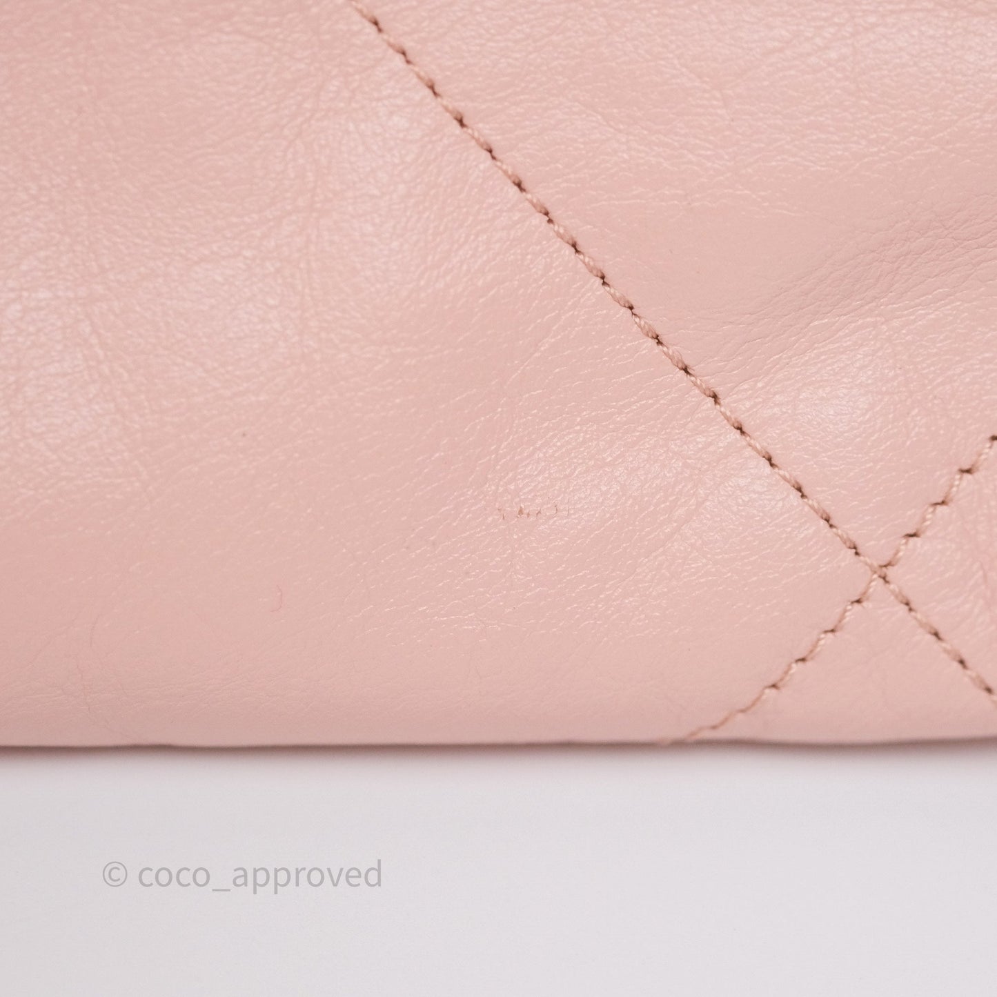 Chanel 22 Medium Pink Crumpled Calfskin Aged Gold Hardware