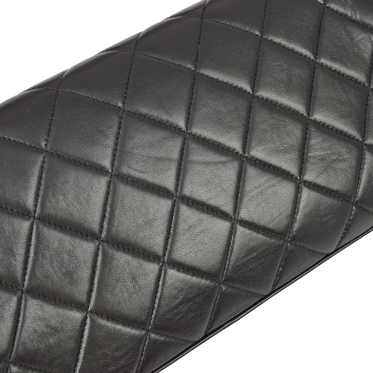 Luxury Chanel 1996-1997 Black Lambskin Flap Handbag