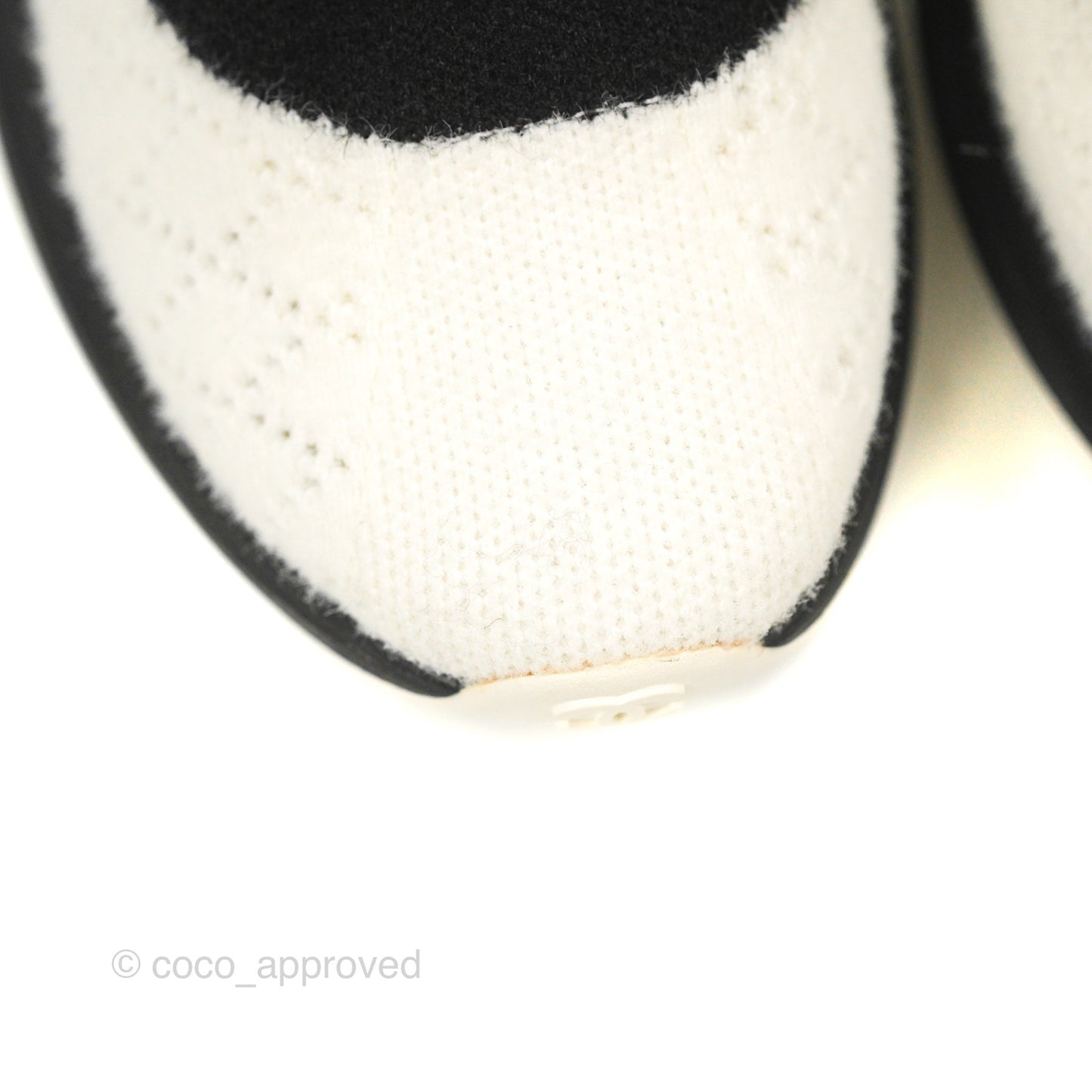 Chanel Sneakers Black/White Size 39