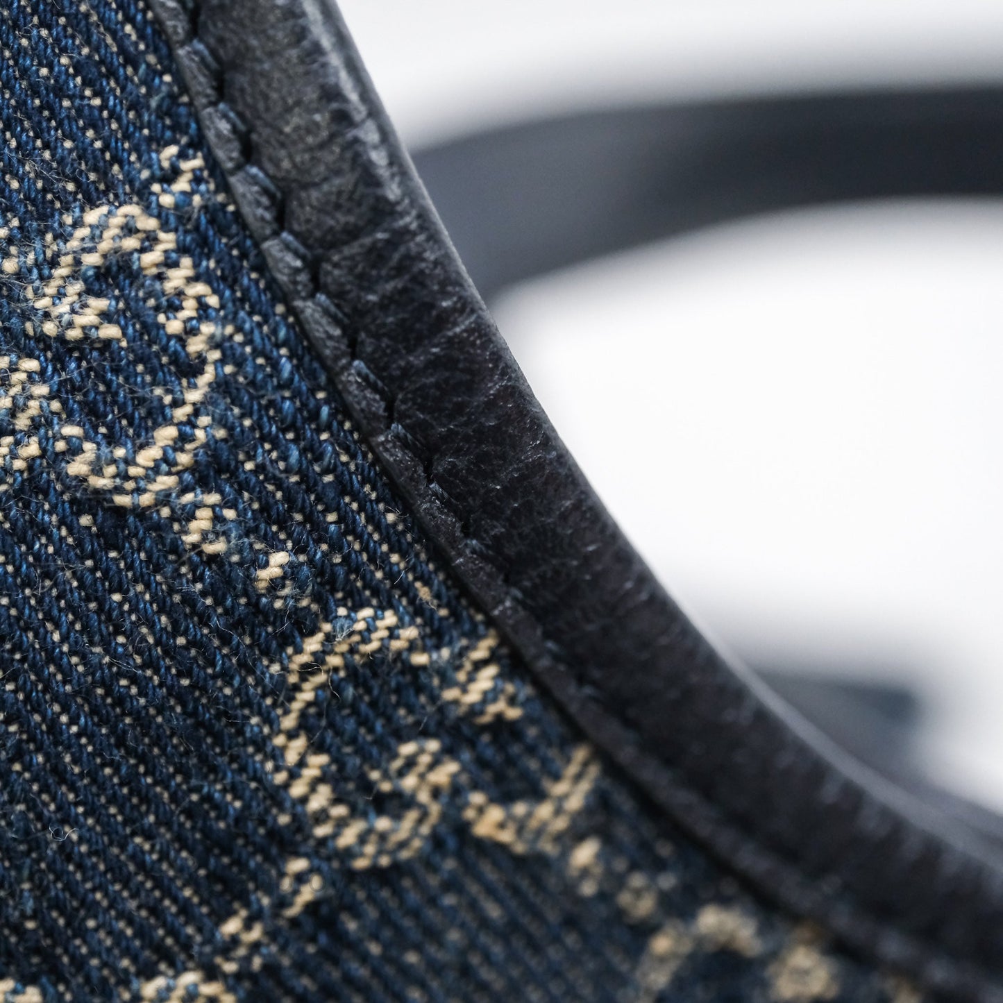 Gucci Giglio Small Tote Bag Blue and White GG Denim