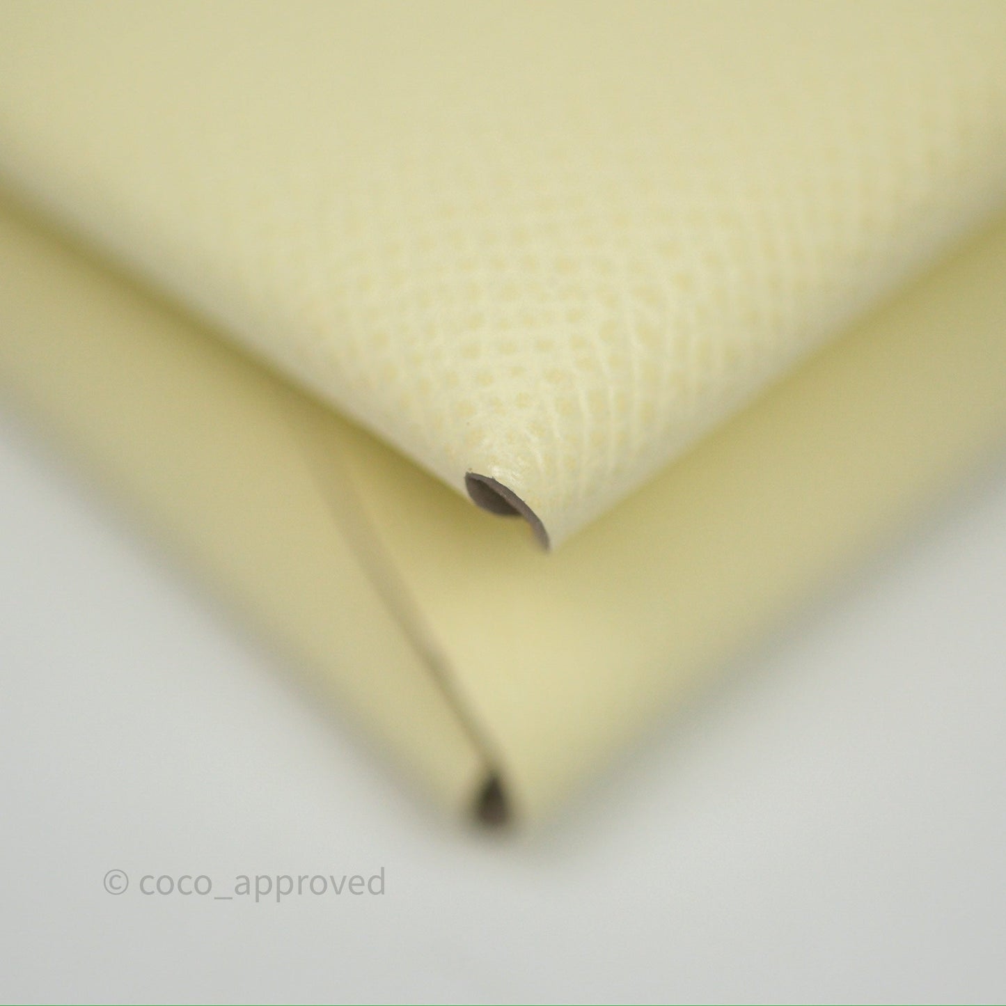 Hermès Calvi Card Holder Jaune Milton I8 Epsom