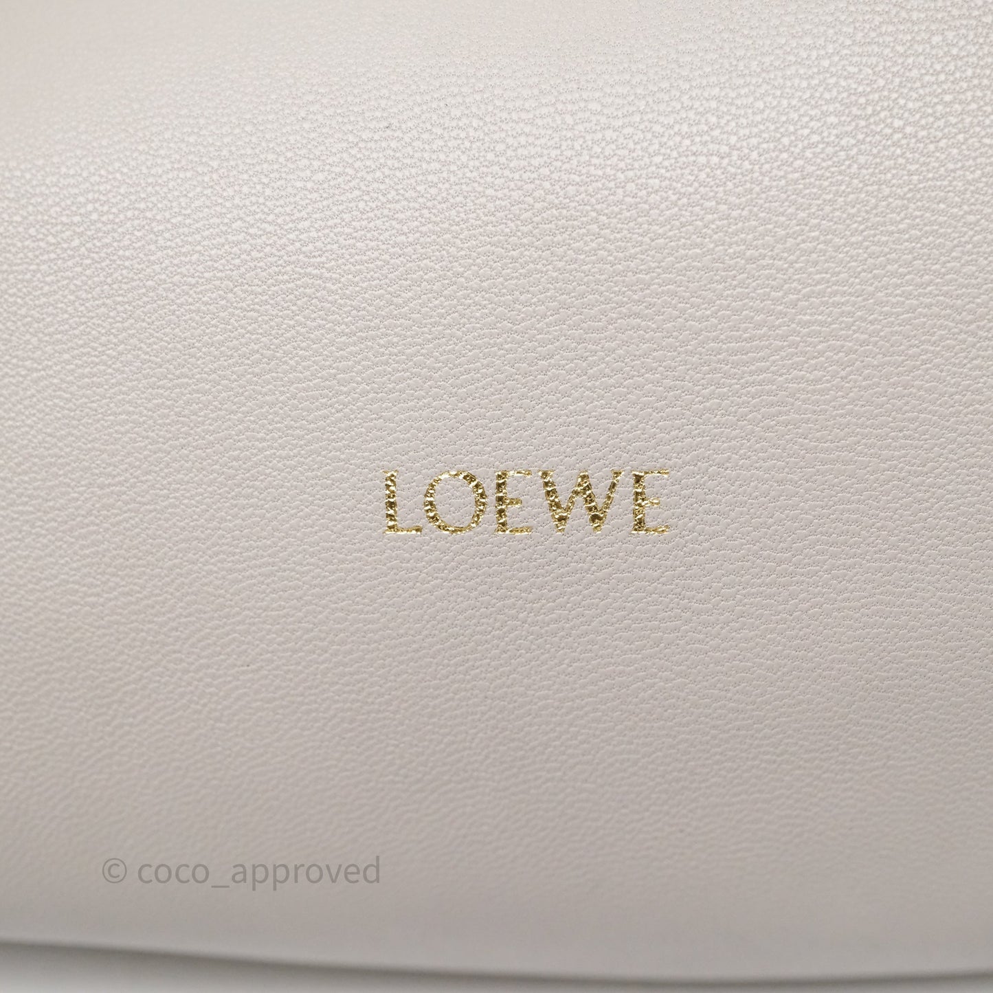 Loewe Medium Flamenco Purse in Mellow Nappa Lambskin Shell Grey
