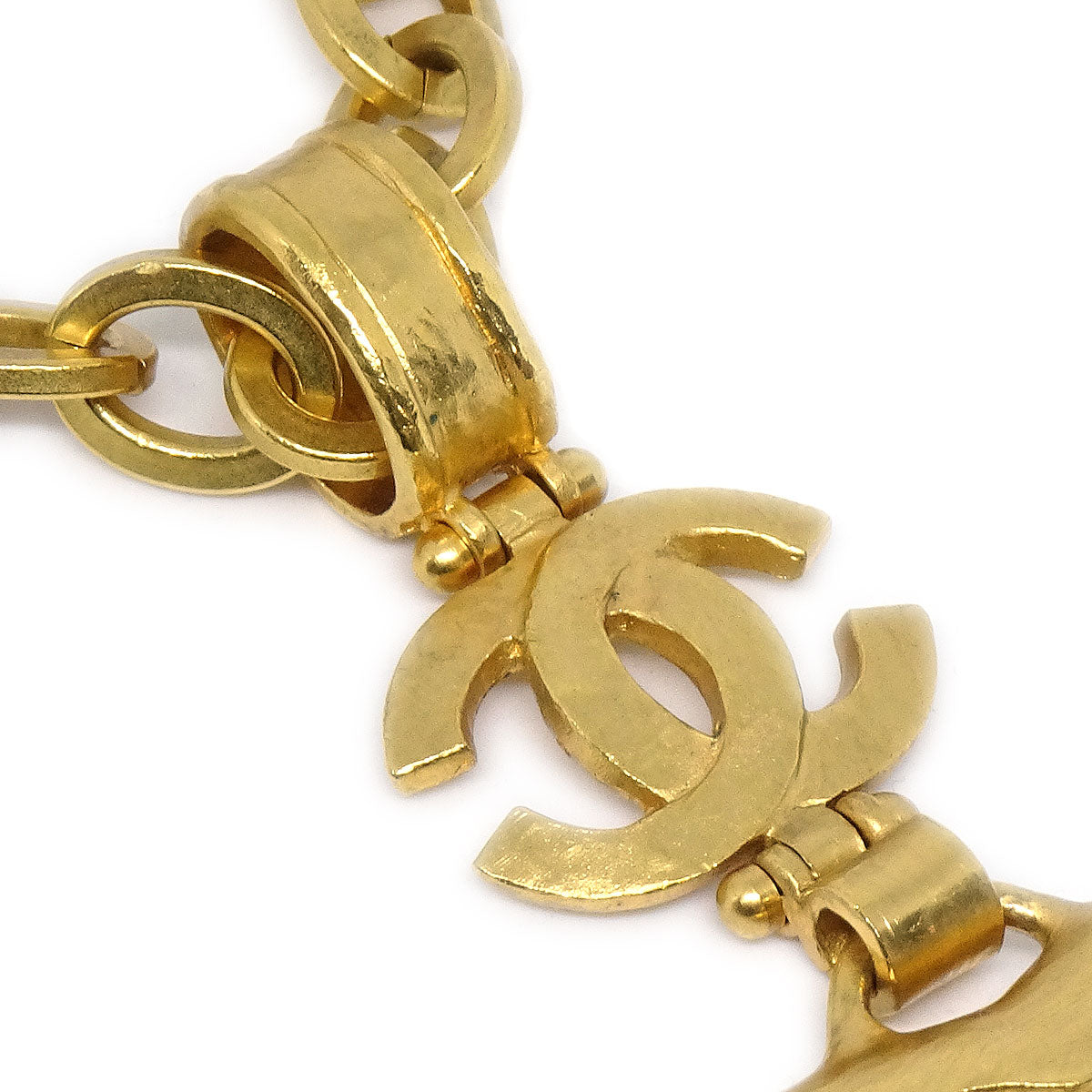 Luxury Chanel 1995 Heart Loupe Gold Chain Necklace