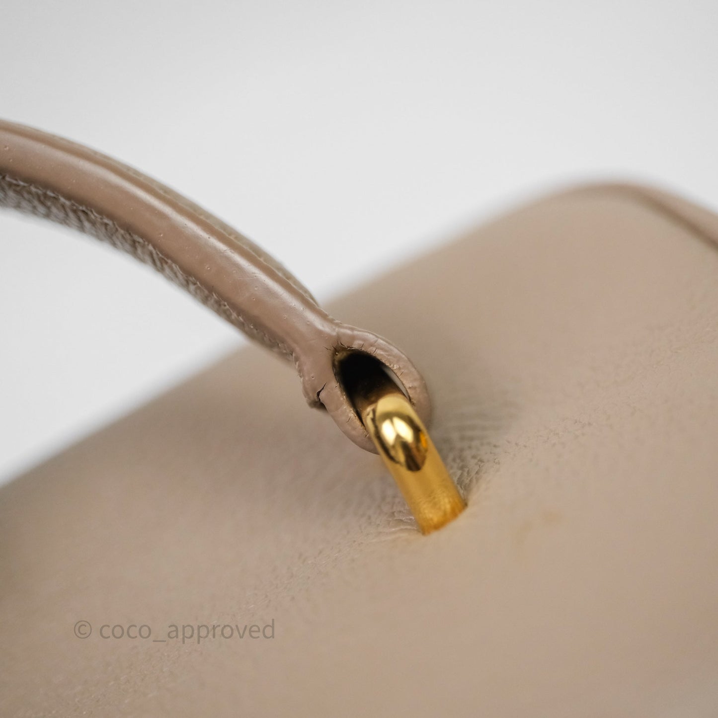 Louis Vuitton Monogram Empreinte Tourterelle Vanity PM Beige Gold Hardware