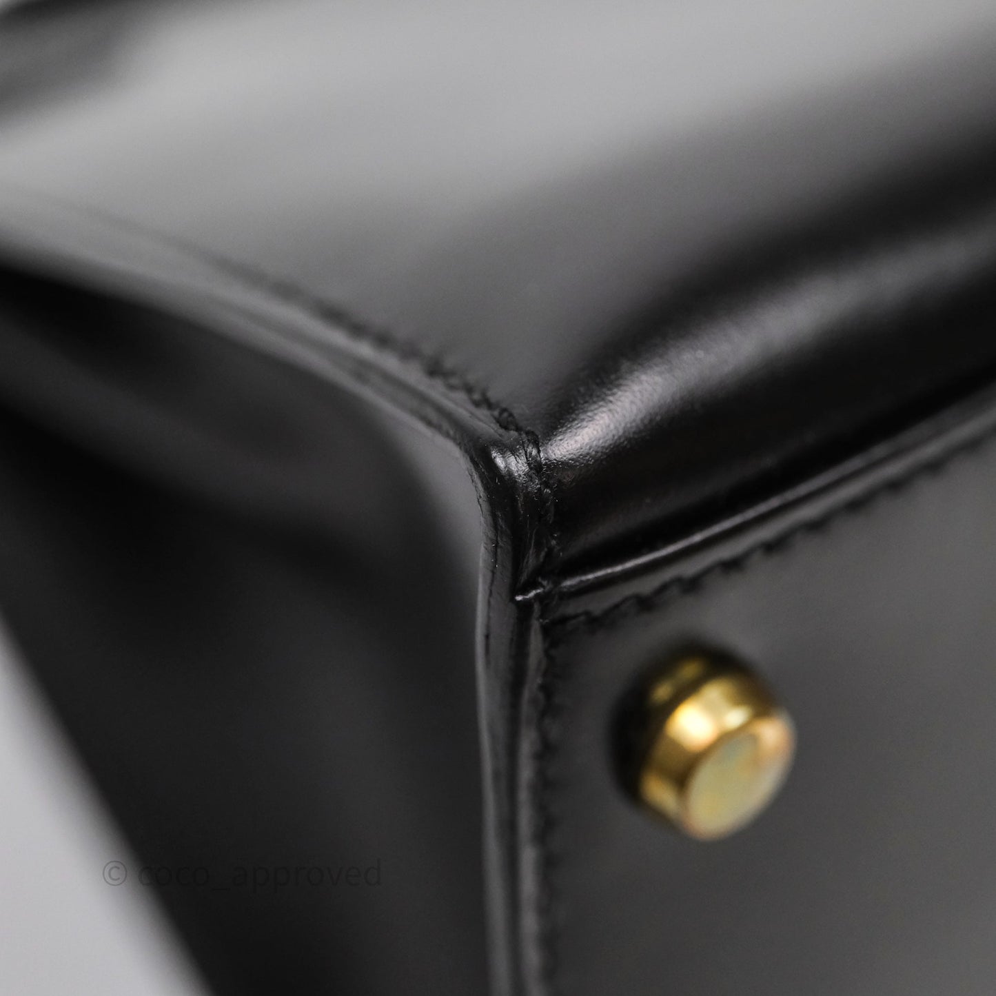 Hermès Vintage Kelly 28 Sellier Black Noir 89 Box Leather Gold Hardware