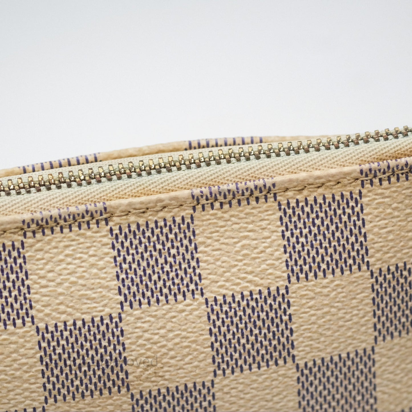 Louis Vuitton Damier Azur Pochette