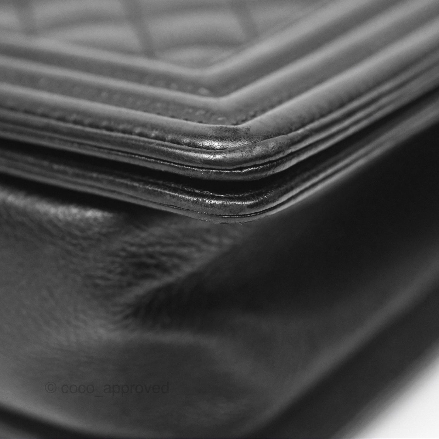 Chanel Medium Boy Quilted Black Calfskin Ruthenium Hardware