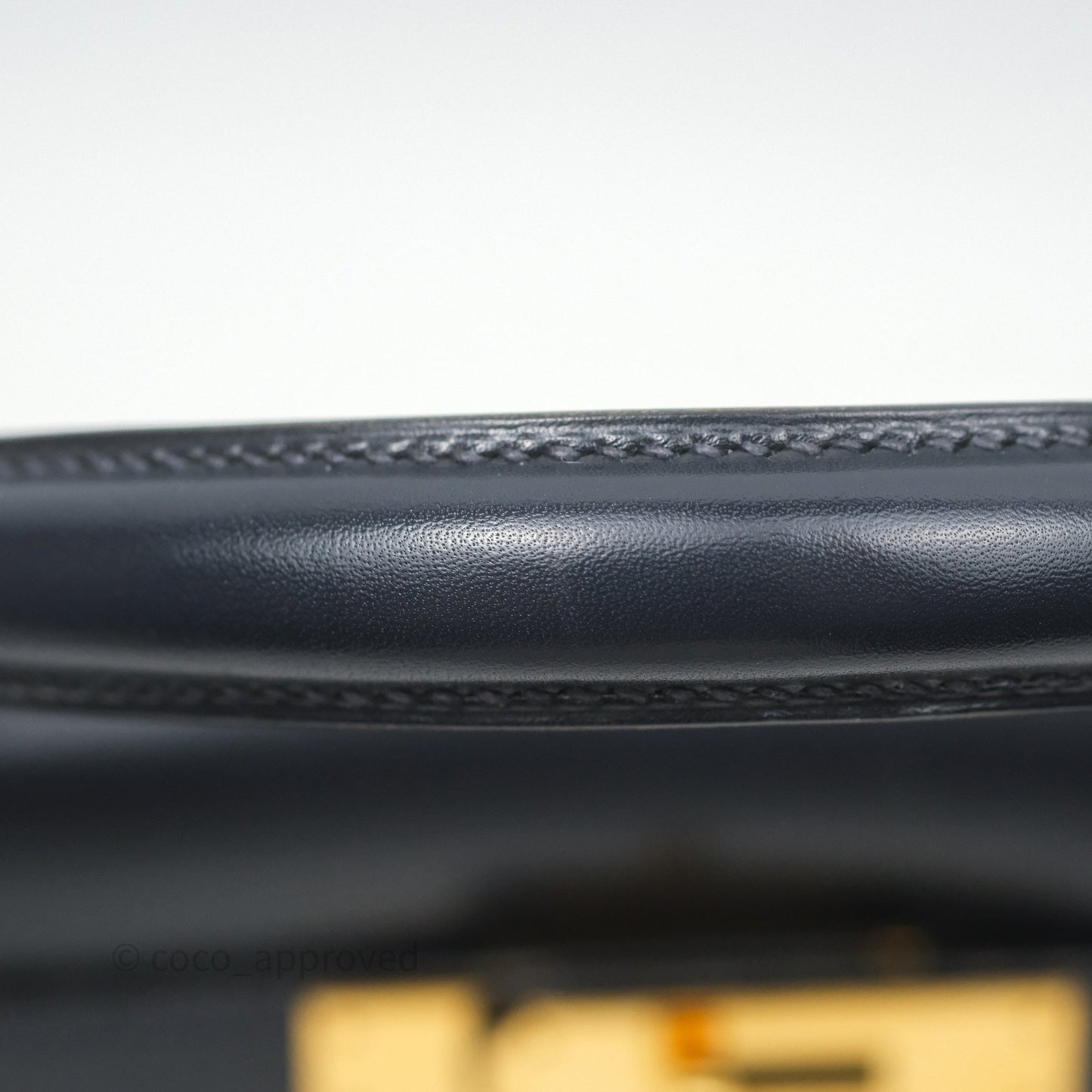 Hermès Vintage Kelly 28 Retourn Navy Box Leather Gold Hardware
